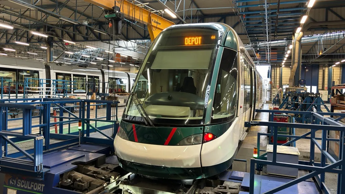 41 rames de tramways seront rénovées d'ici 2028 par la CTS.
