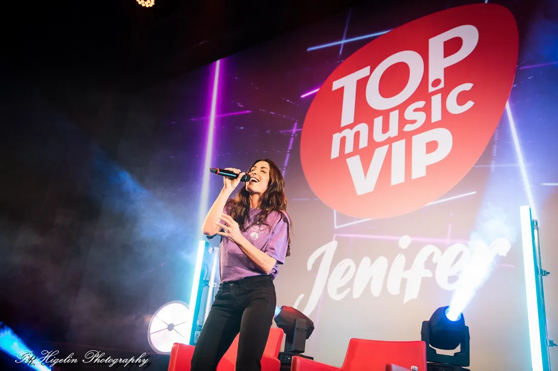 Jenifer TOP MUSIC VIP émission On Est Tous Debout Vox Strasbourg 2022 @René Higelin Photography
