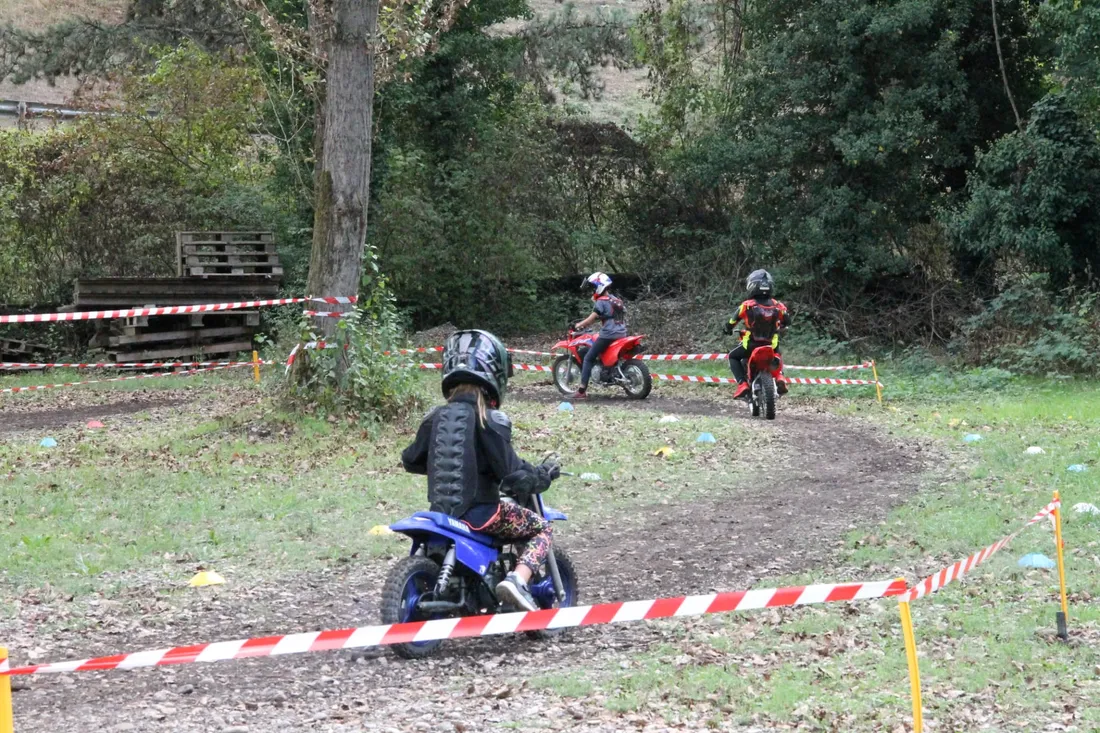 Initiation à la moto pour les jeunes avec les clubs de Cernay et Strasbourg