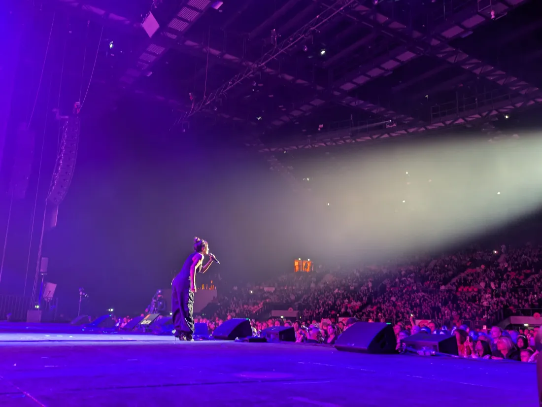Amel Bent a enflammé le Zénith en clôture du 10ème Top Music Live 