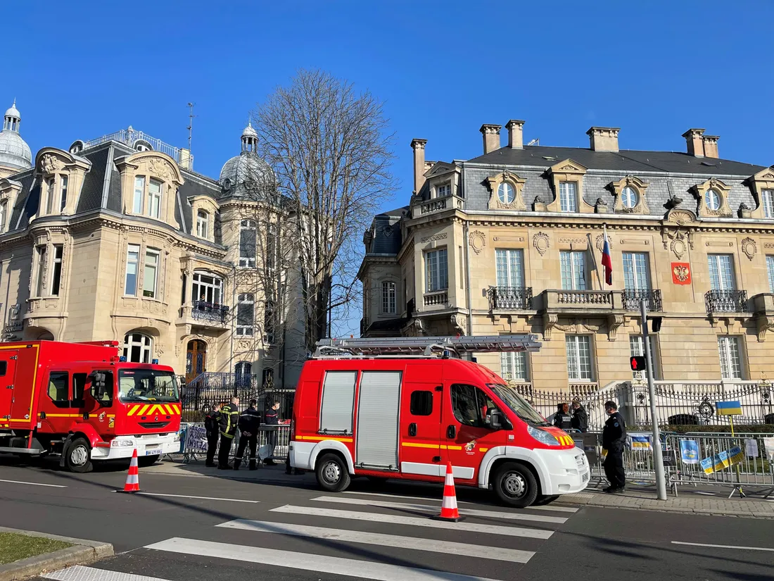 La cellule chimique du SDIS était en intervention ce matin au Consulat de Russie