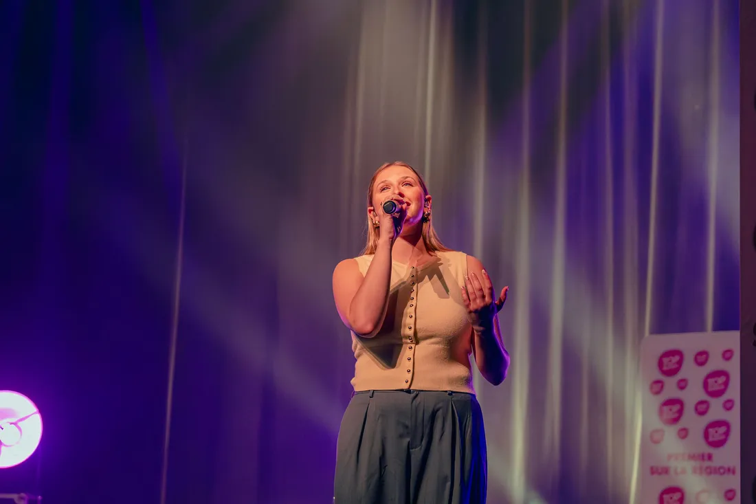 TOP MUSIC VIP HELENA