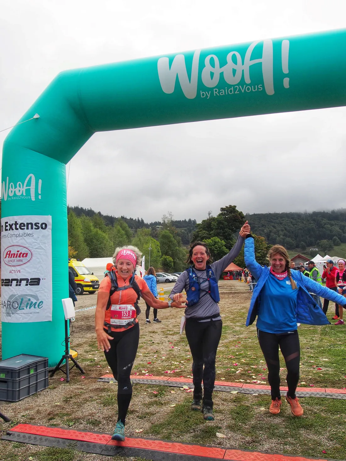 Edition 2022 du Trail de la Tour avec l'organisatrice Hélène Sempé (à droite)