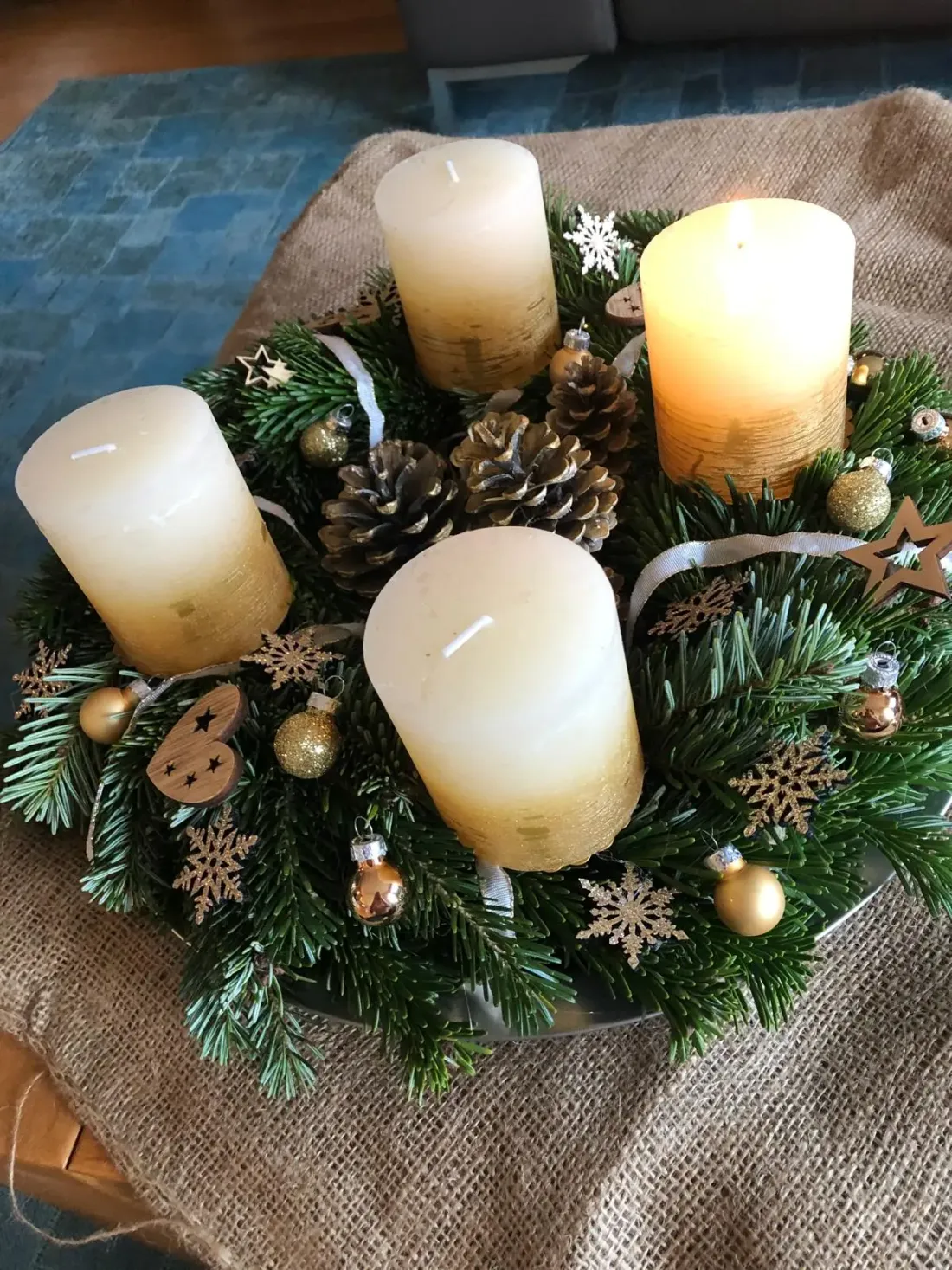 Une jolie couronne de l'Avent DIY