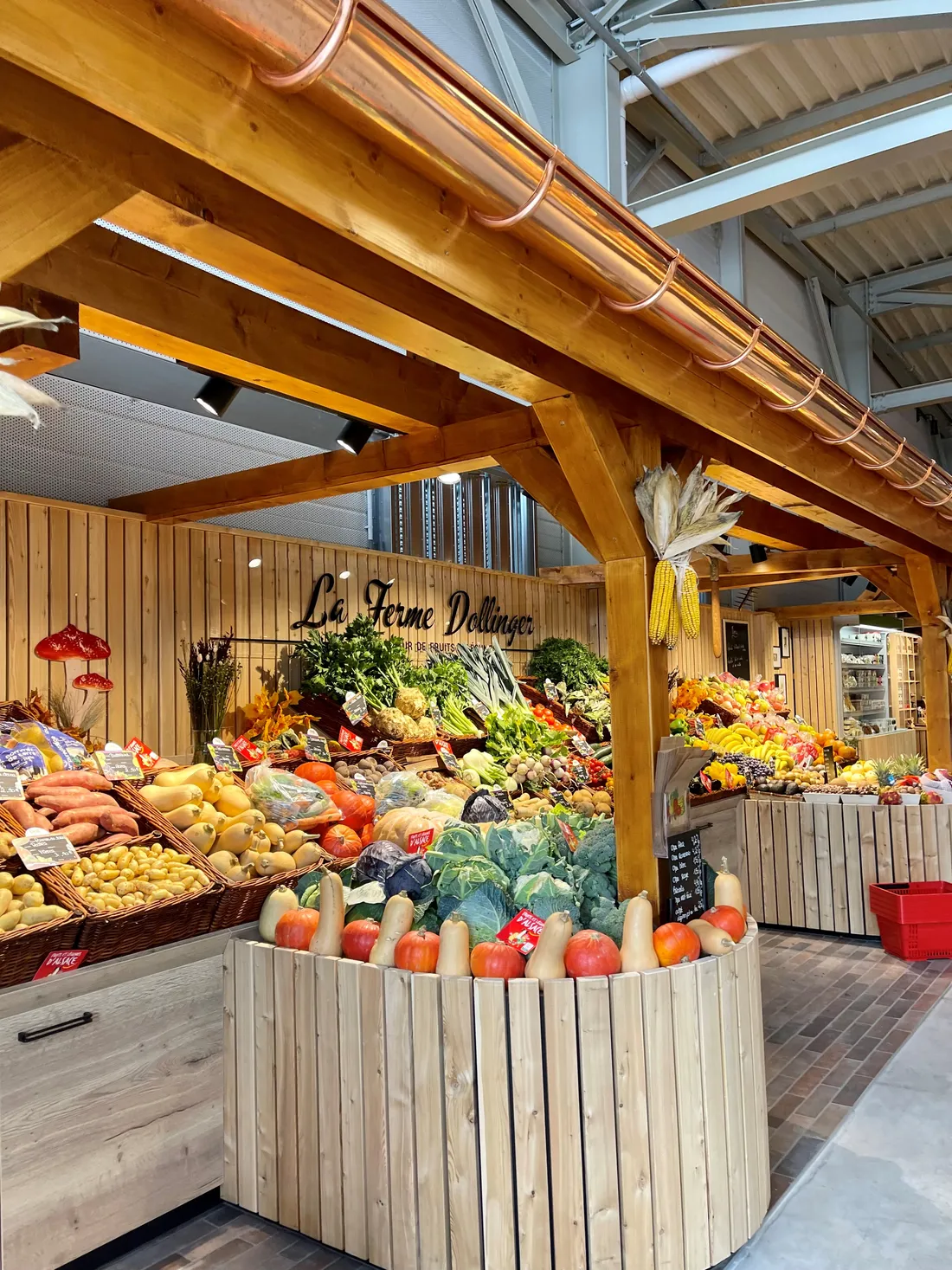Dans les allées de la Halle gourmande à Strasbourg