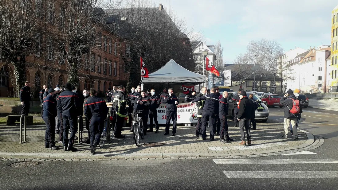Les sapeurs-pompiers du Bas-Rhin dénoncent les délais d'attente des admissions aux urgences