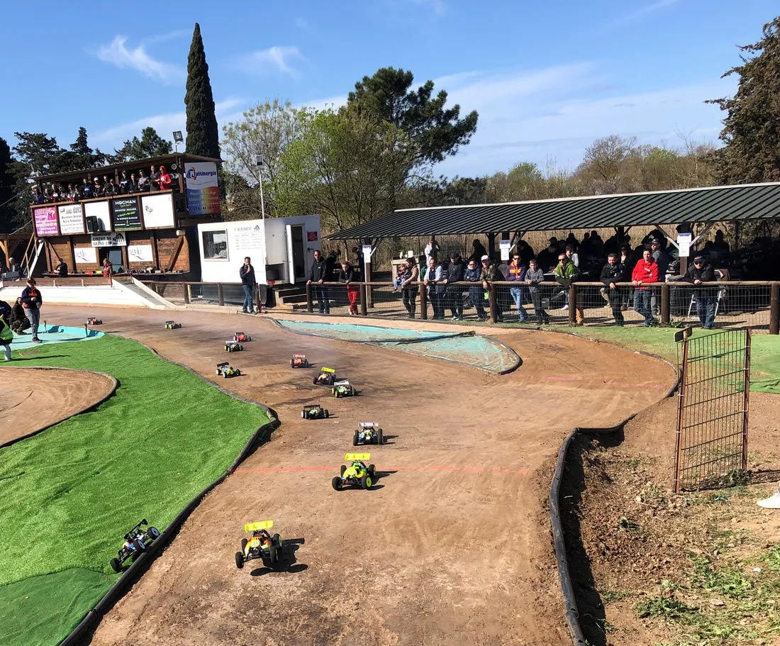 Championnat de France de voitures radiocommandées Tout Terrain 1/8ᵉ électrique 4x4