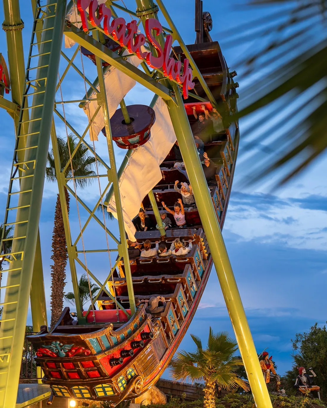 Fabrikus World Halloween