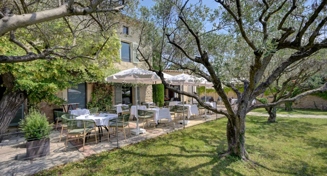 Le restaurant la belle vie à saint hilaire d'ozilhan