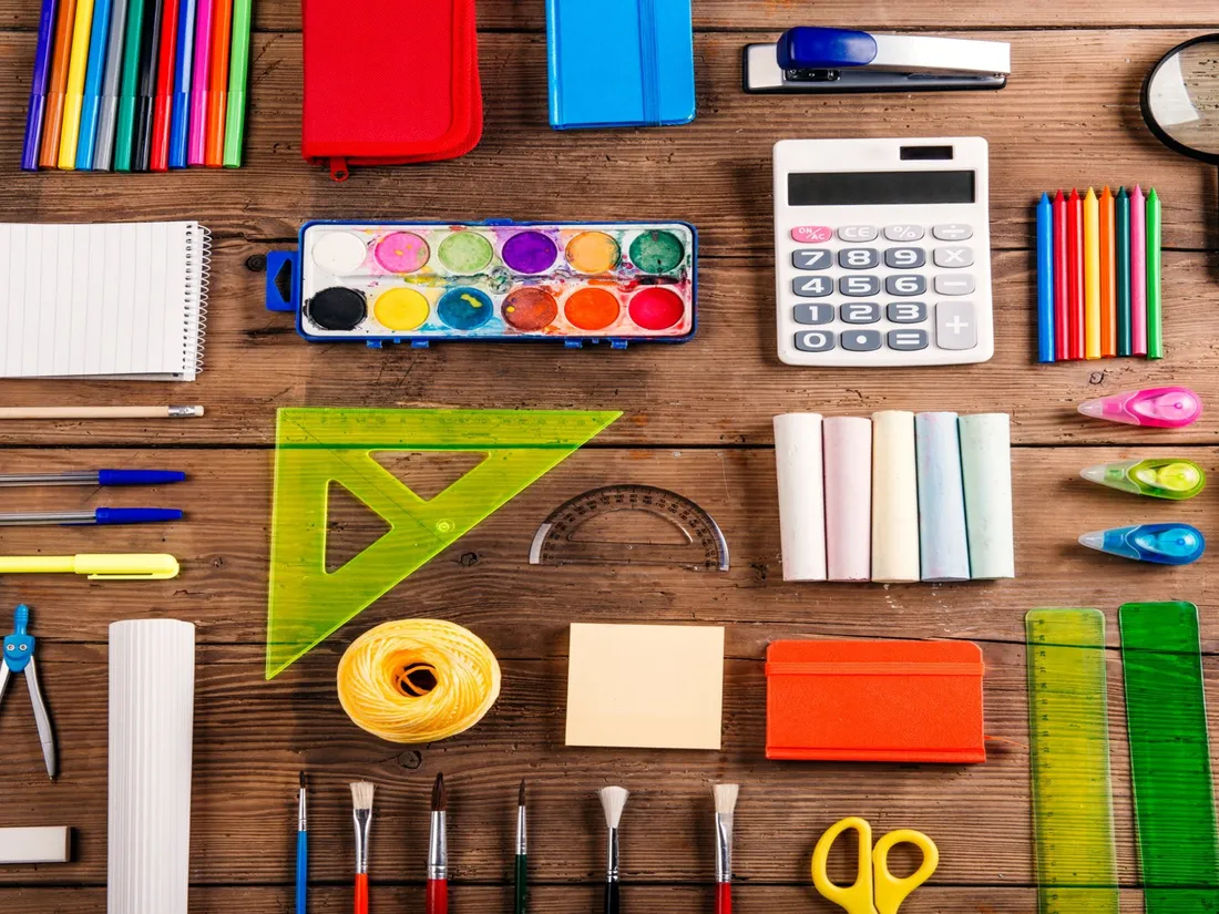 Les fournitures scolaires réclamées dès la maternelle.