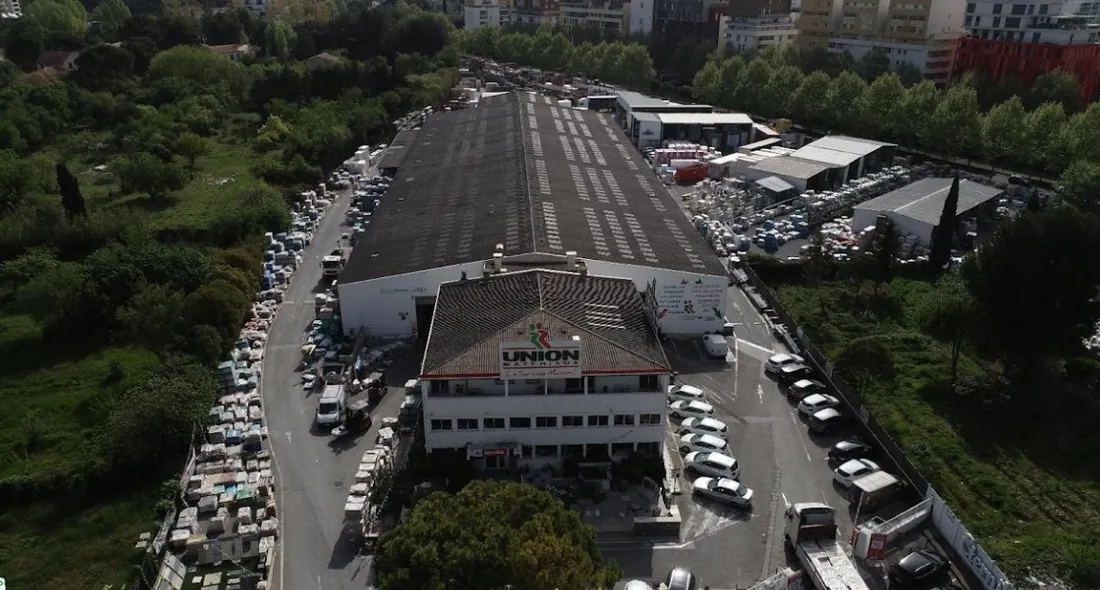 Vue aérienne du siège social actuel d'Union-Materiaux, quartier Richter (Montpellier).