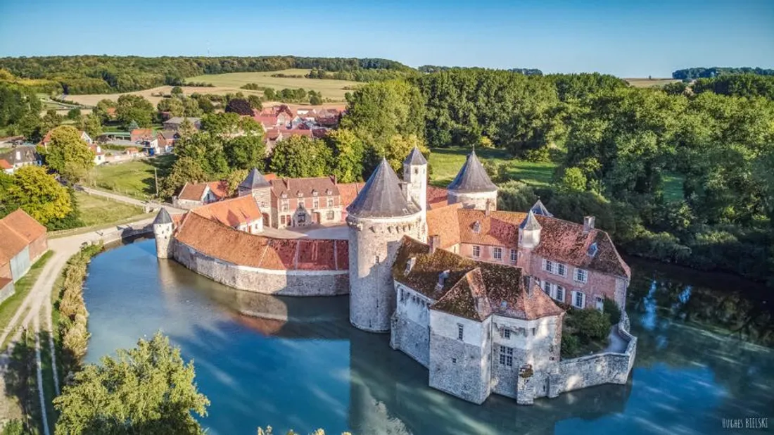 Il devait rouvrir au public le 1er avril prochain