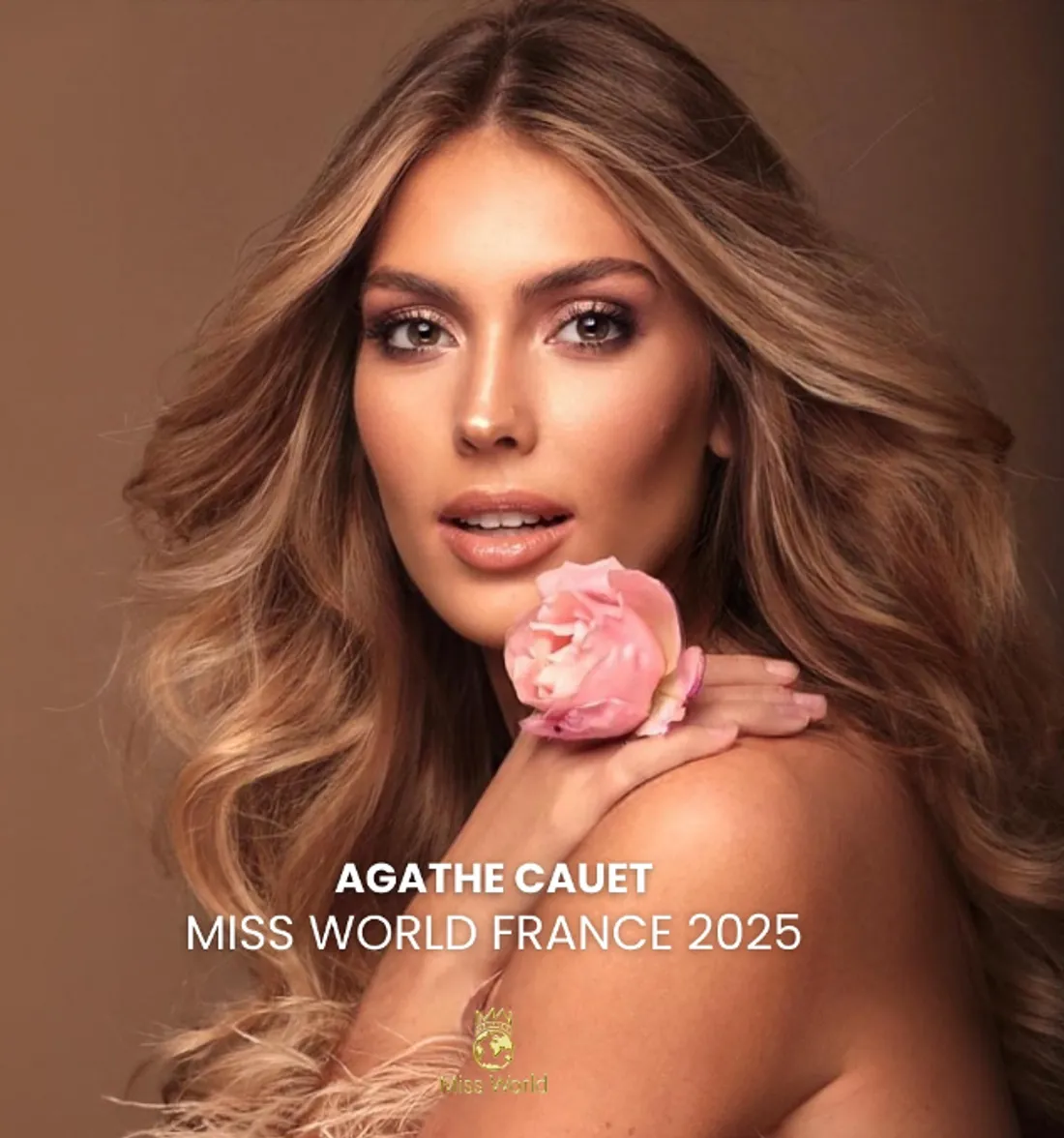 Agathe Cauet représente la France à Miss Monde