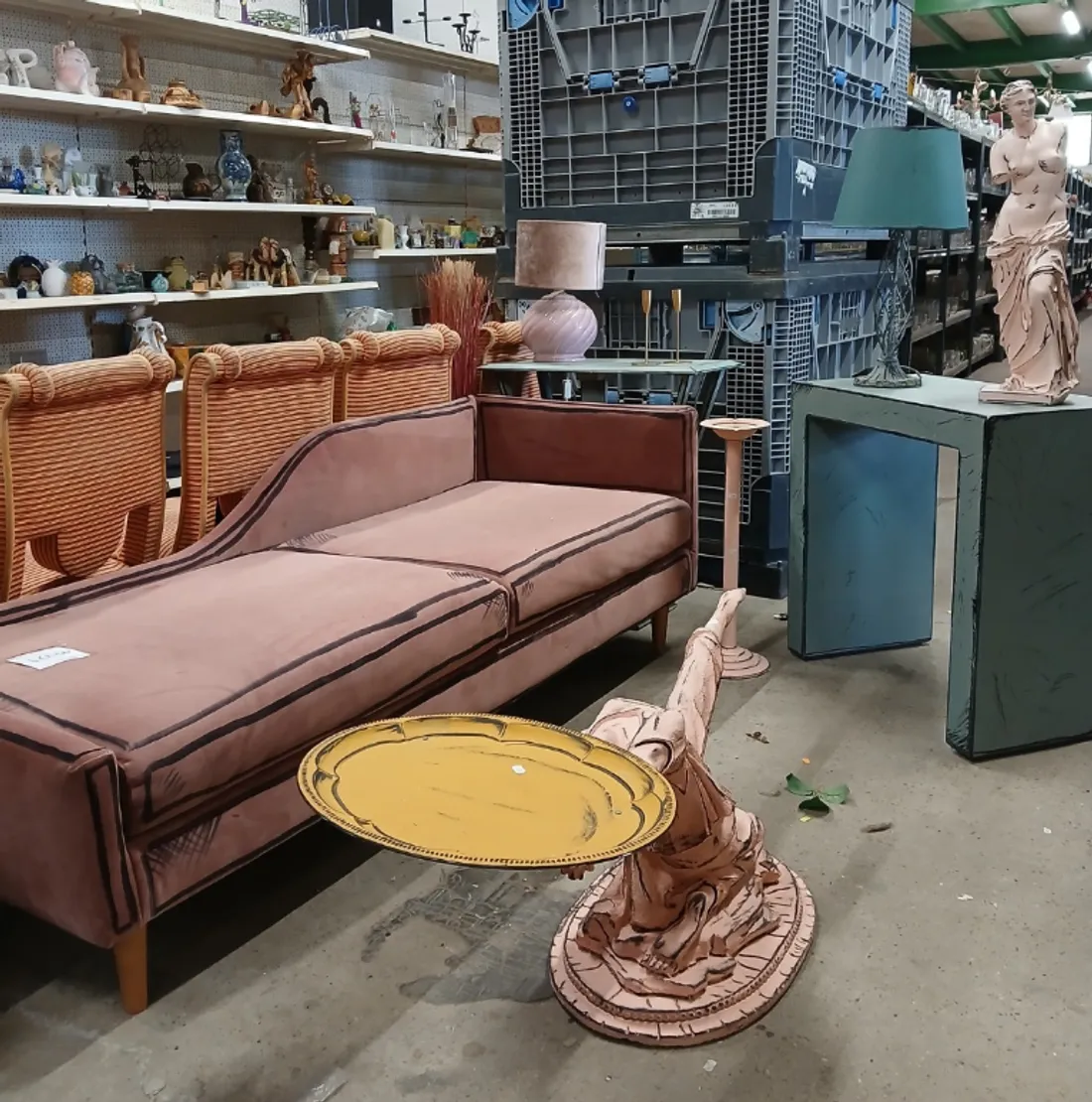 Des objets venus de la série sont à vendre