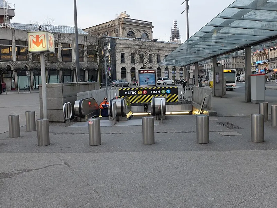 La fréquence des deux lignes de métro évolue