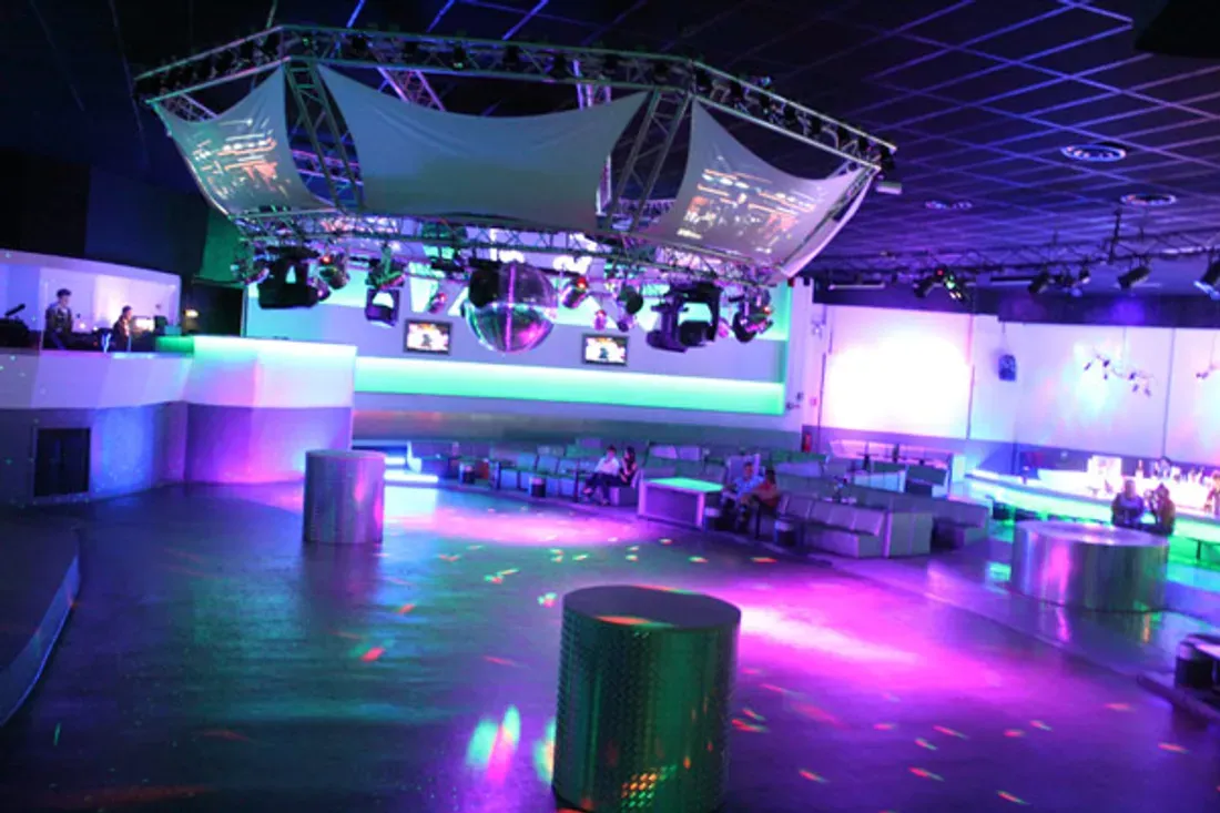 Une boîte de nuit techno prendra la place