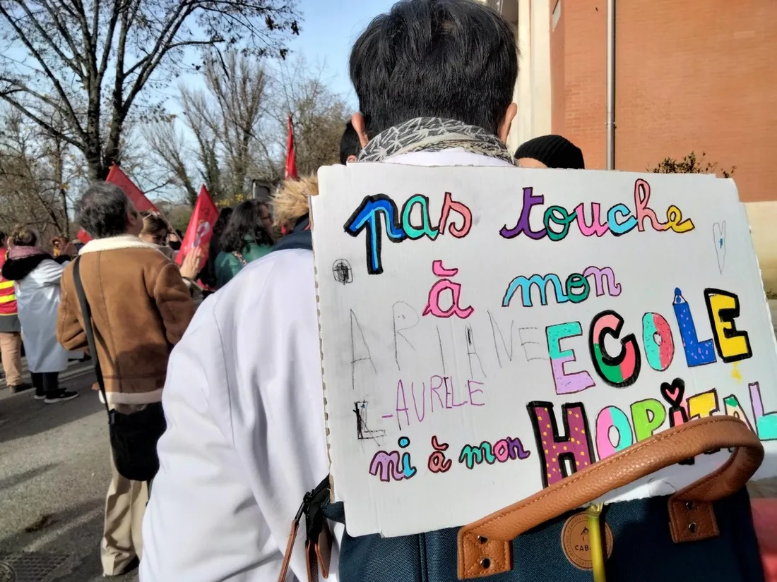 Manifestation des agents de la fonction publique à Montauban (Tarn-et-Garonne).