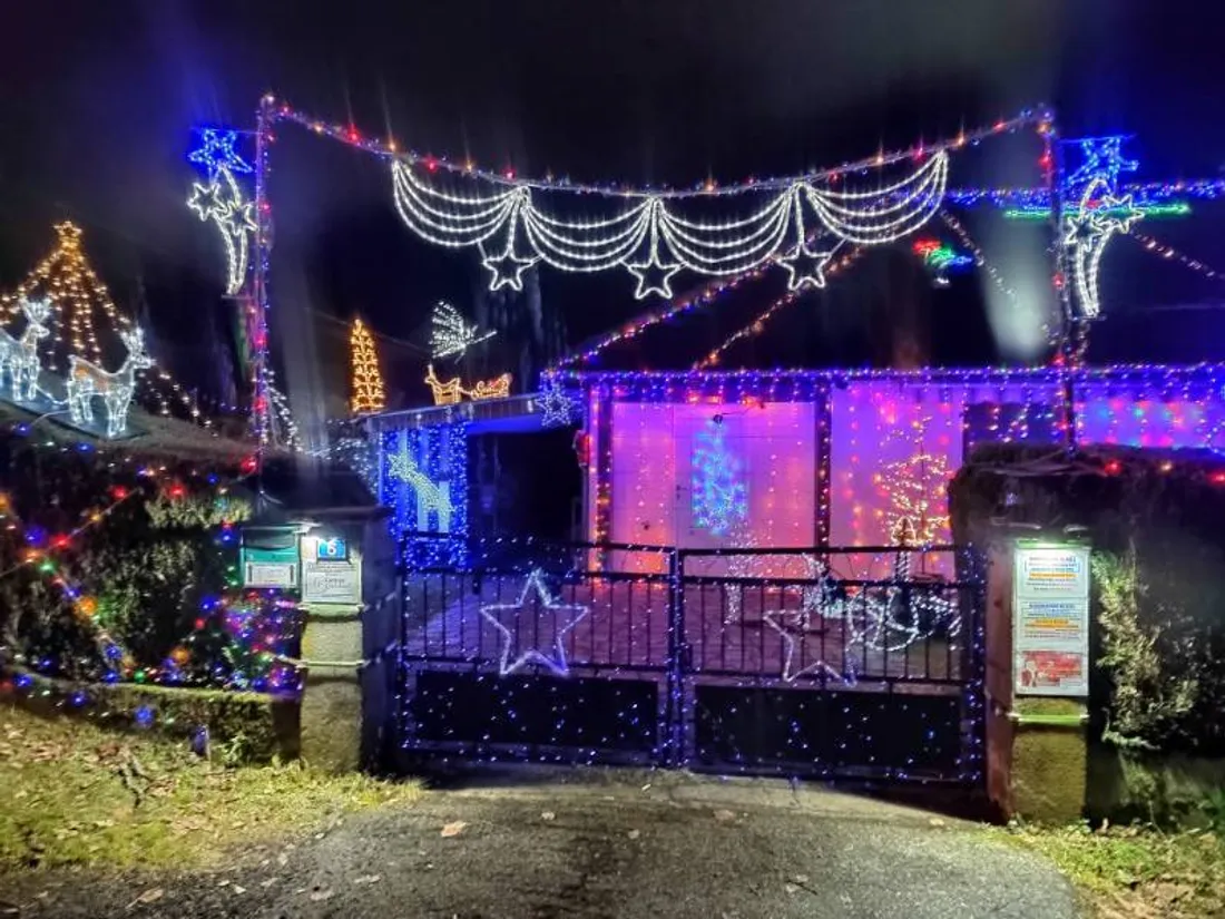 maison illuminée vic