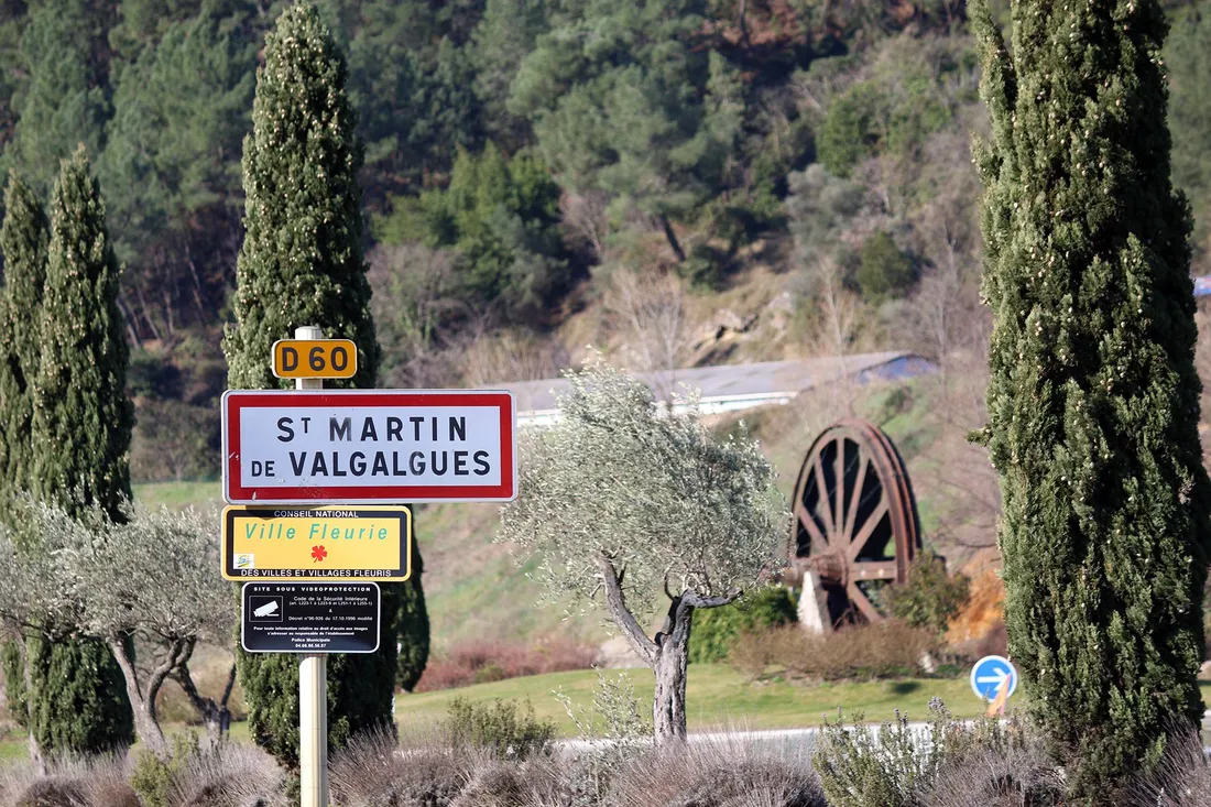 L'entrée du village de Saint-Martin-de-Valgalgues