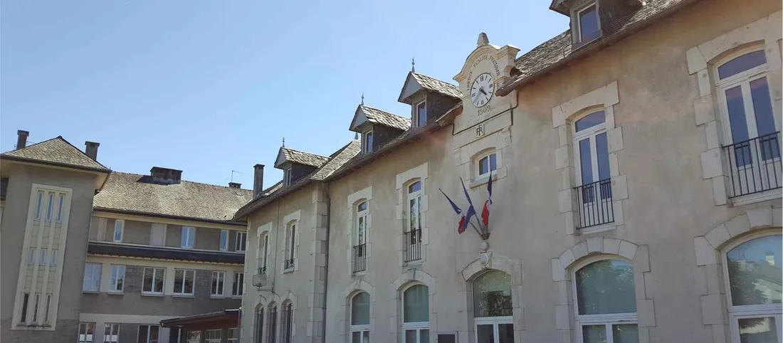 Ecole d'Arpajon-sur-cère