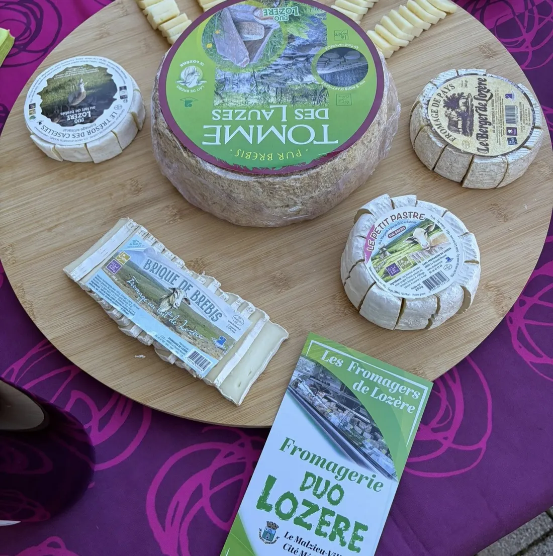 Un plateau fromage proposé par Duo Lozère
