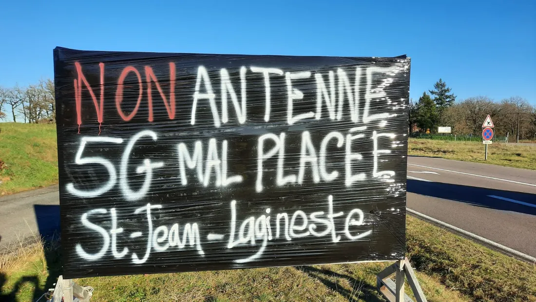 À Saint Jean Lagineste, l'opposition à une antenne 5-G se fait voir