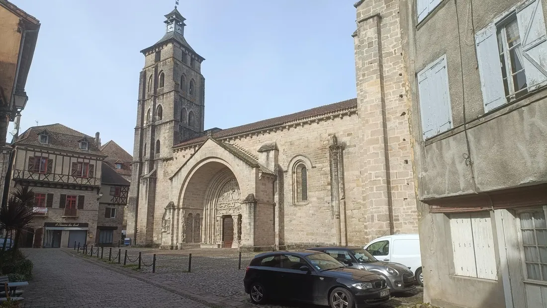 Beaulieu sur Dordogne  : Abbatiale Saint Pierre