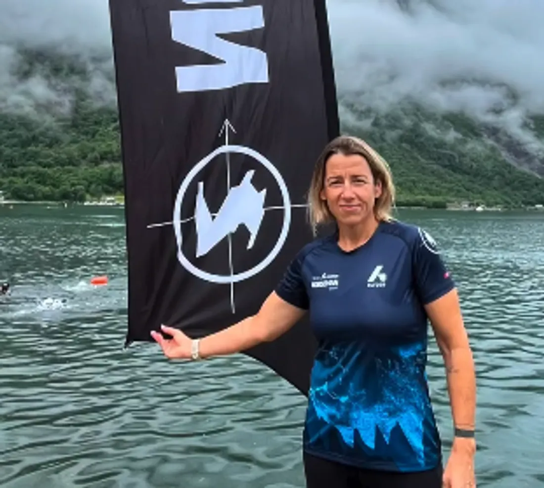 Christelle Rocchi près des fjords de Norvège.