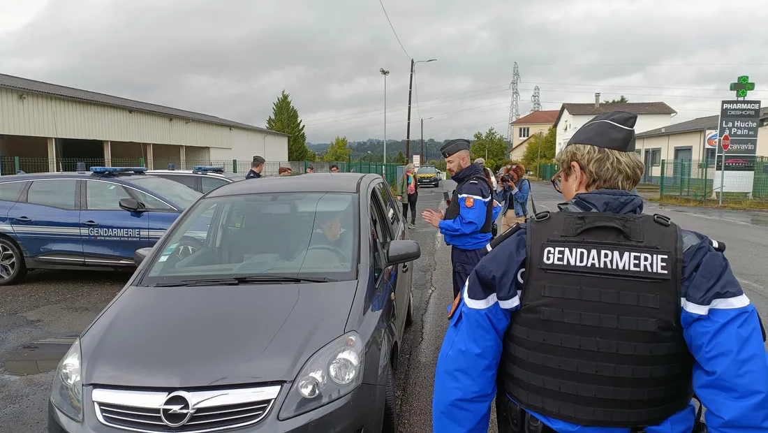 Contrôle gendarmerie dans le cadre de la lutte contre les cambriolages (19)