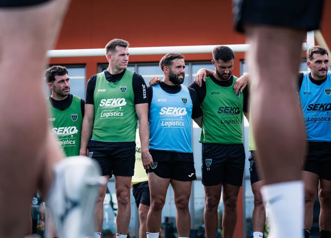 Les joueurs de l'USM à l'entrainement