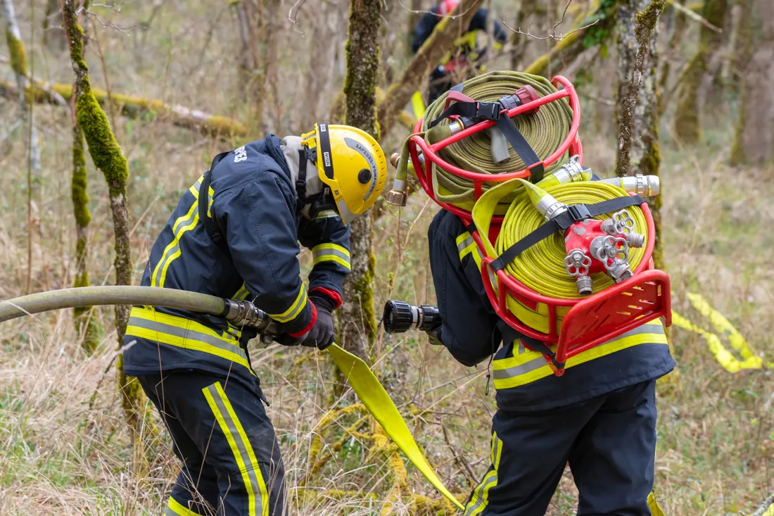 Les pompiers du Lot lors d'une formation feu de forêt.