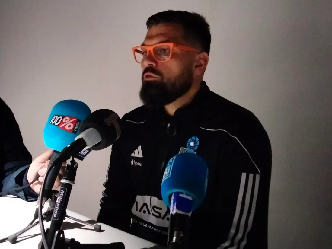 Florent Wieczorek, entraîneur des avants de l'USM