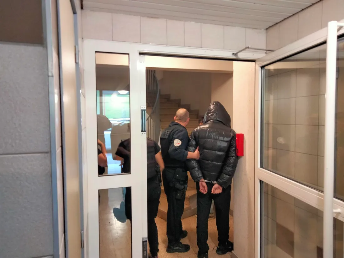 Un homme a été interpellé à l'issue de l'opération de police