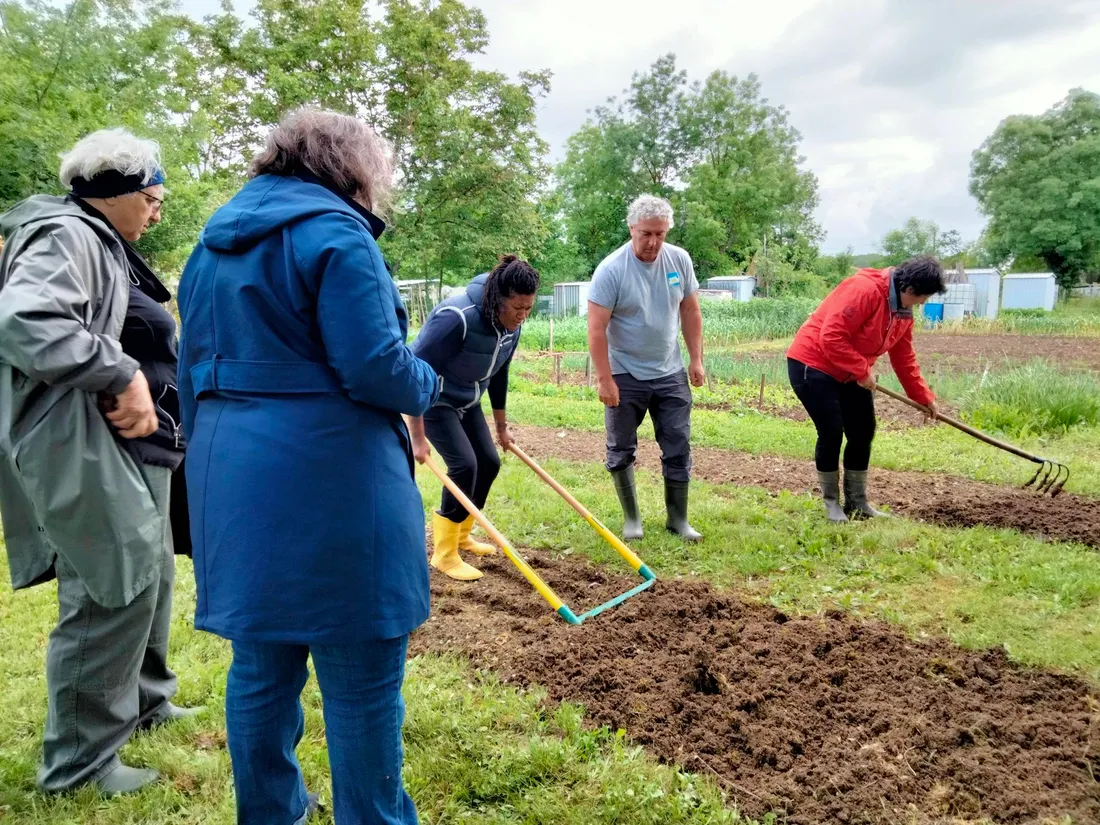 Un jardin expérimental pour tester les techniques d'économie d'eau à Caussade