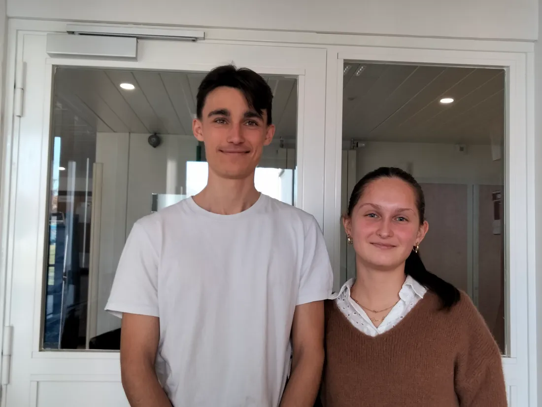 THIBAUT ET PAULINE ETUDIANTS