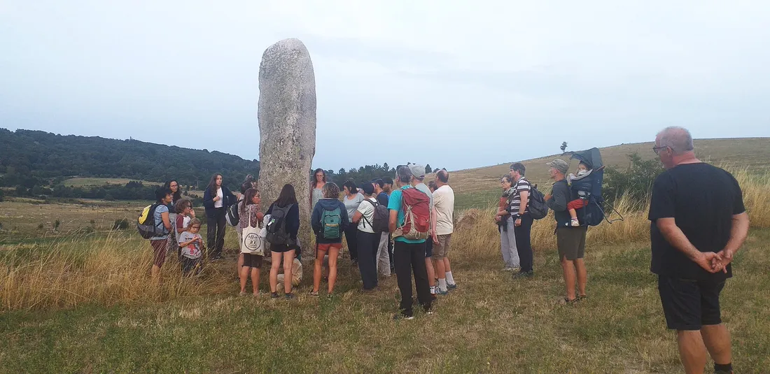 L'un des mégalithes du néolithique sur la Cham des Bondons