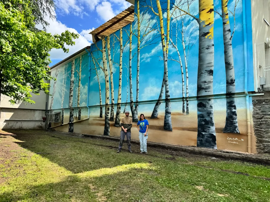 Fresque de street art réalisée par l’artiste aveyronnais Jokolor à Decazeville (Aveyron)