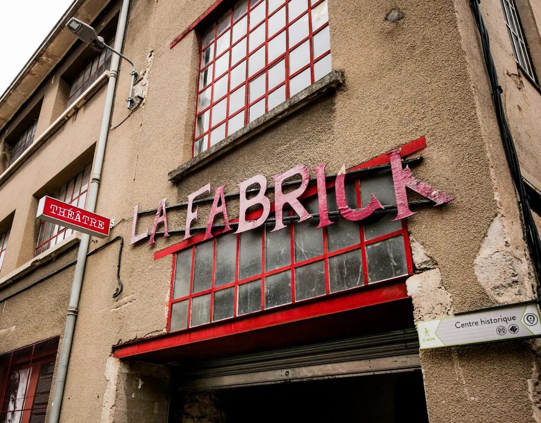 Le théâtre "La Fabrick" à Millau (12)