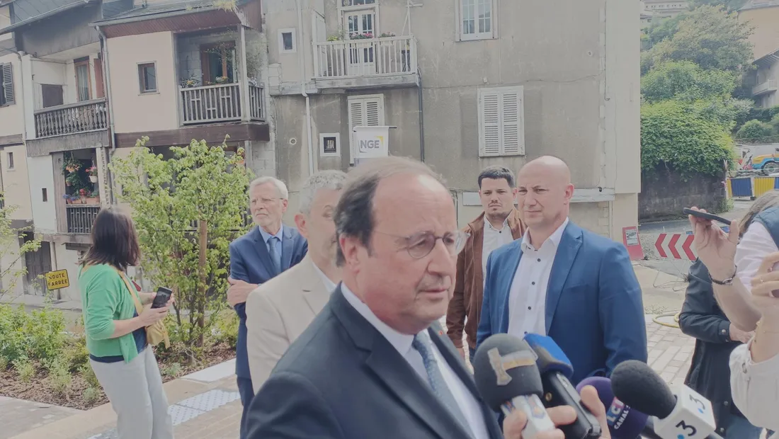 François Hollande devant la presse 