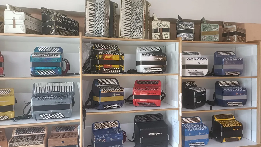 Maugein : accordéons