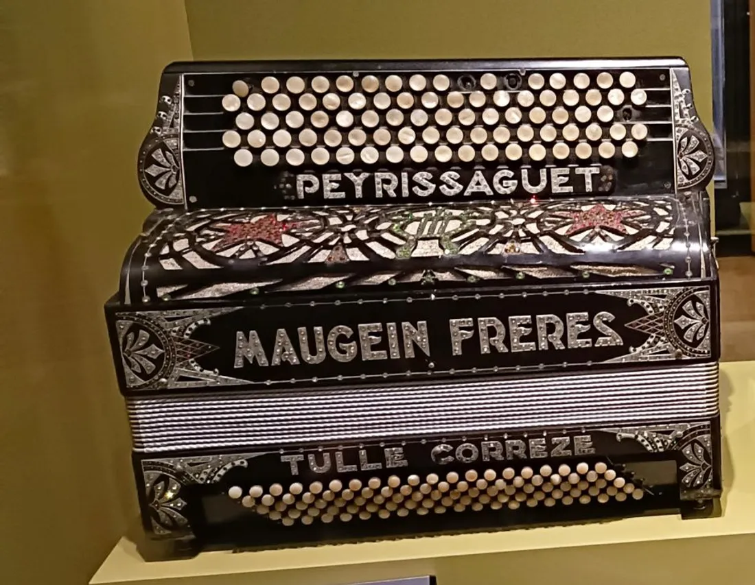 Un accordéon Maugein