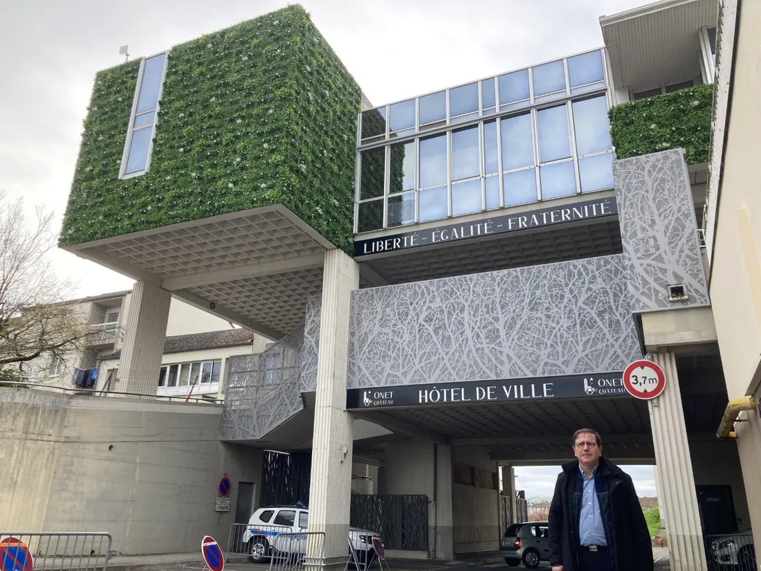 Hôtel de ville d'Onet le Château