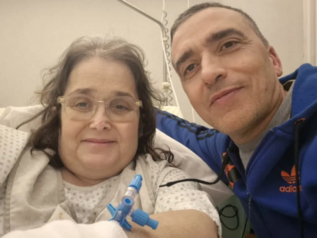 Laurence a reçu la visite de Fabrice quand elle était à l'hôpital.