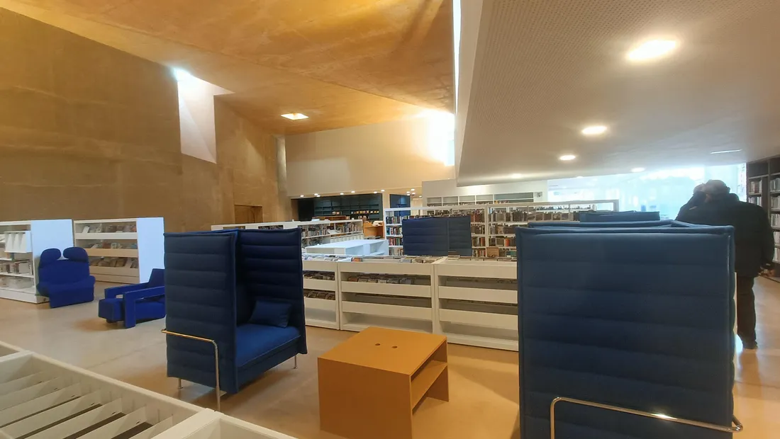 Médiatèque Sarlat (espaces d'écoutes)