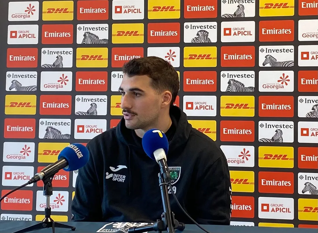 Simon Renda, trois-quarts centre de l'US Montauban