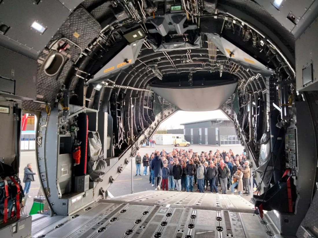 La Passerelle permet de larguer des colis en vol