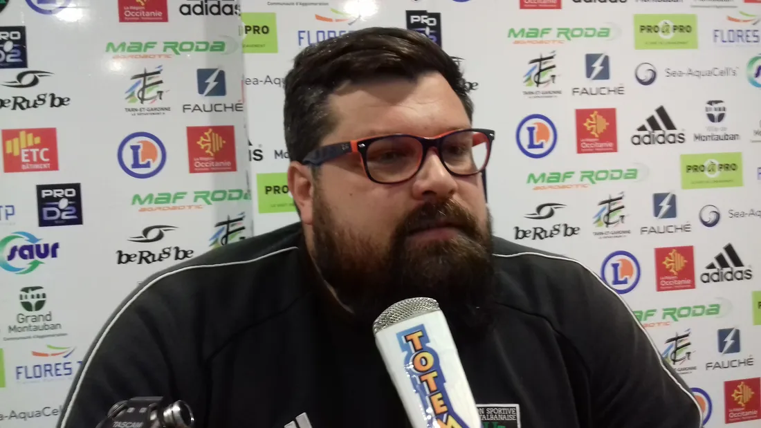 Florent Wieczorek, l'entraîneur des avants de l'USM