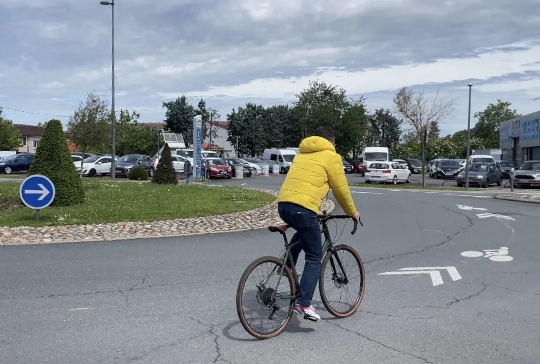 Le rond-point de l'avenue François Verdier à Albi
