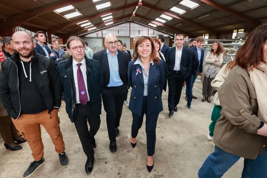 Carole Delga en visite au lycée agricole La Roque en Aveyron