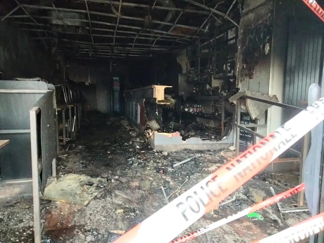 Les dégâts sont importants dans le restaurant